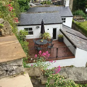 Teardrop Bed & Breakfast